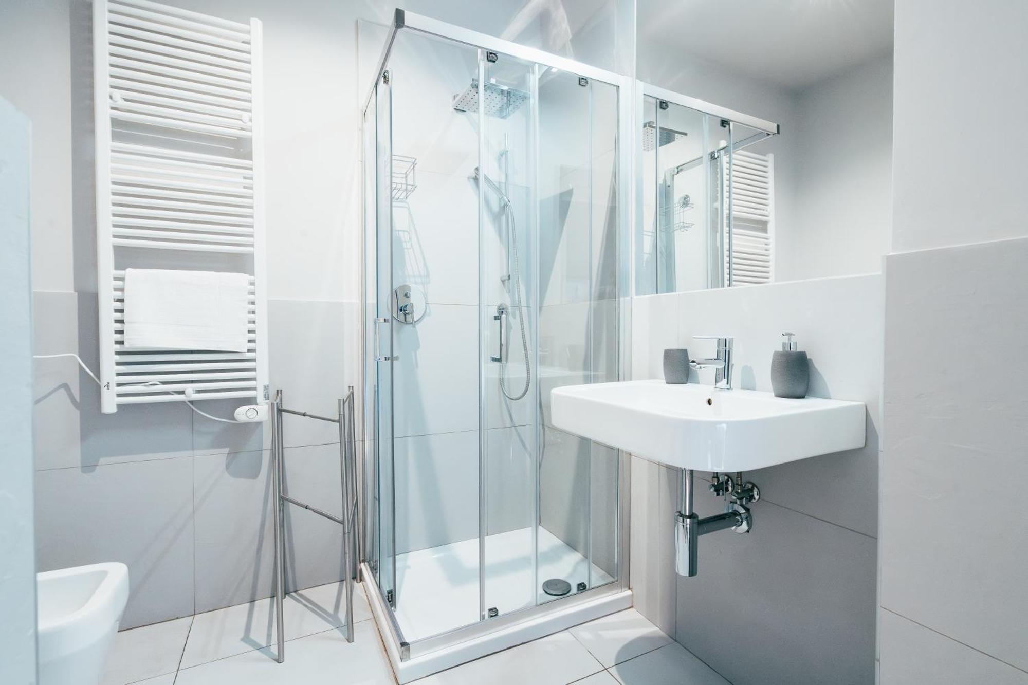 Bologna Suites - Private Bathroom Dış mekan fotoğraf