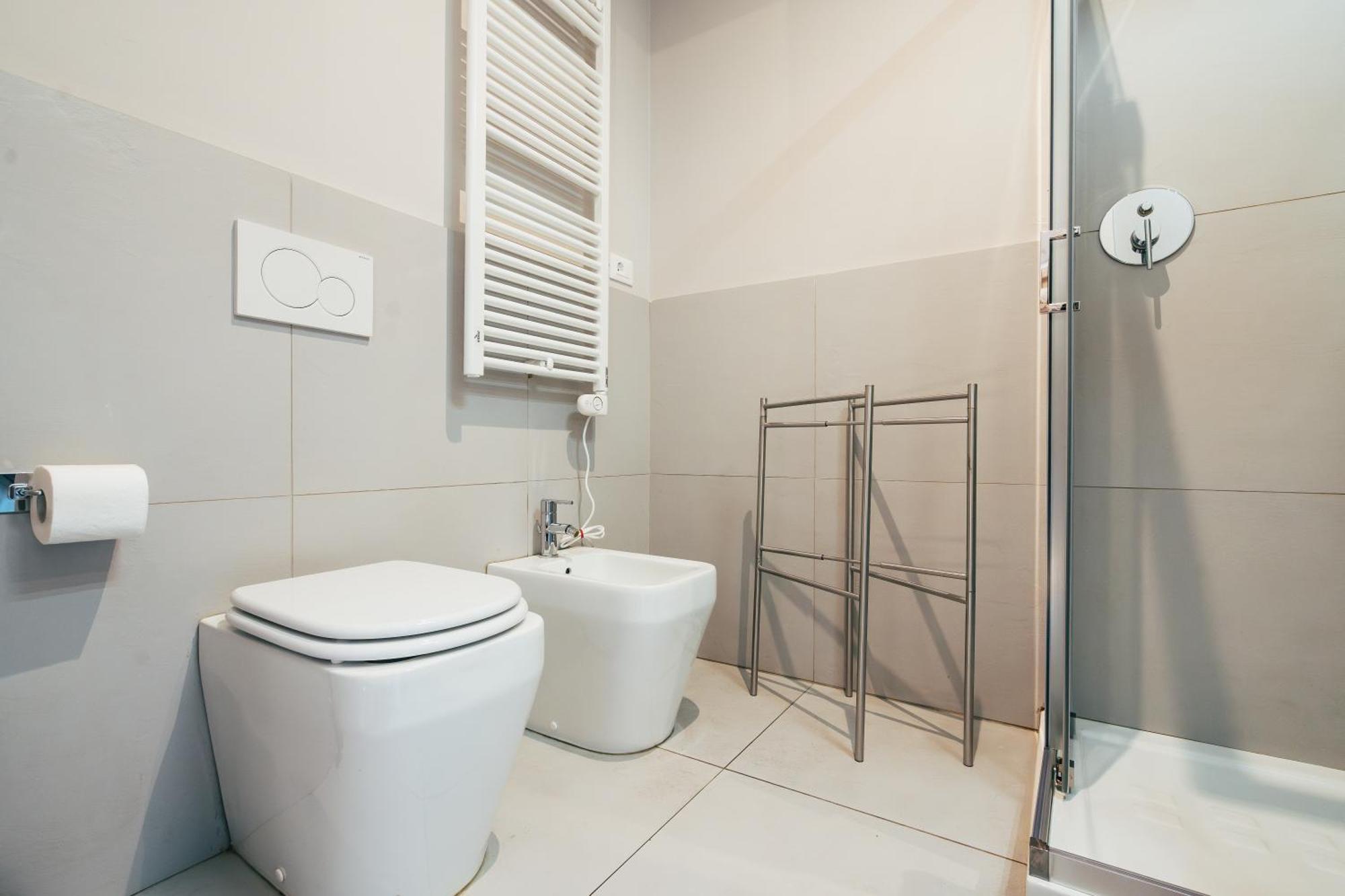 Bologna Suites - Private Bathroom Dış mekan fotoğraf