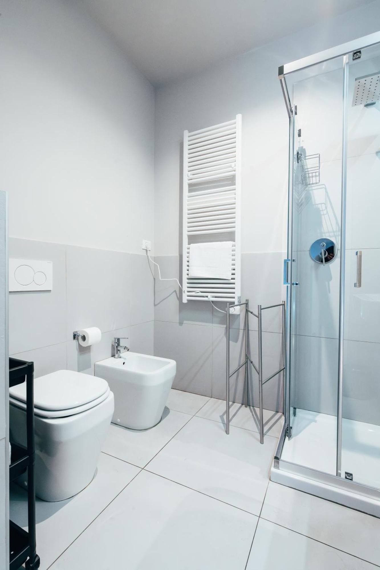Bologna Suites - Private Bathroom Dış mekan fotoğraf