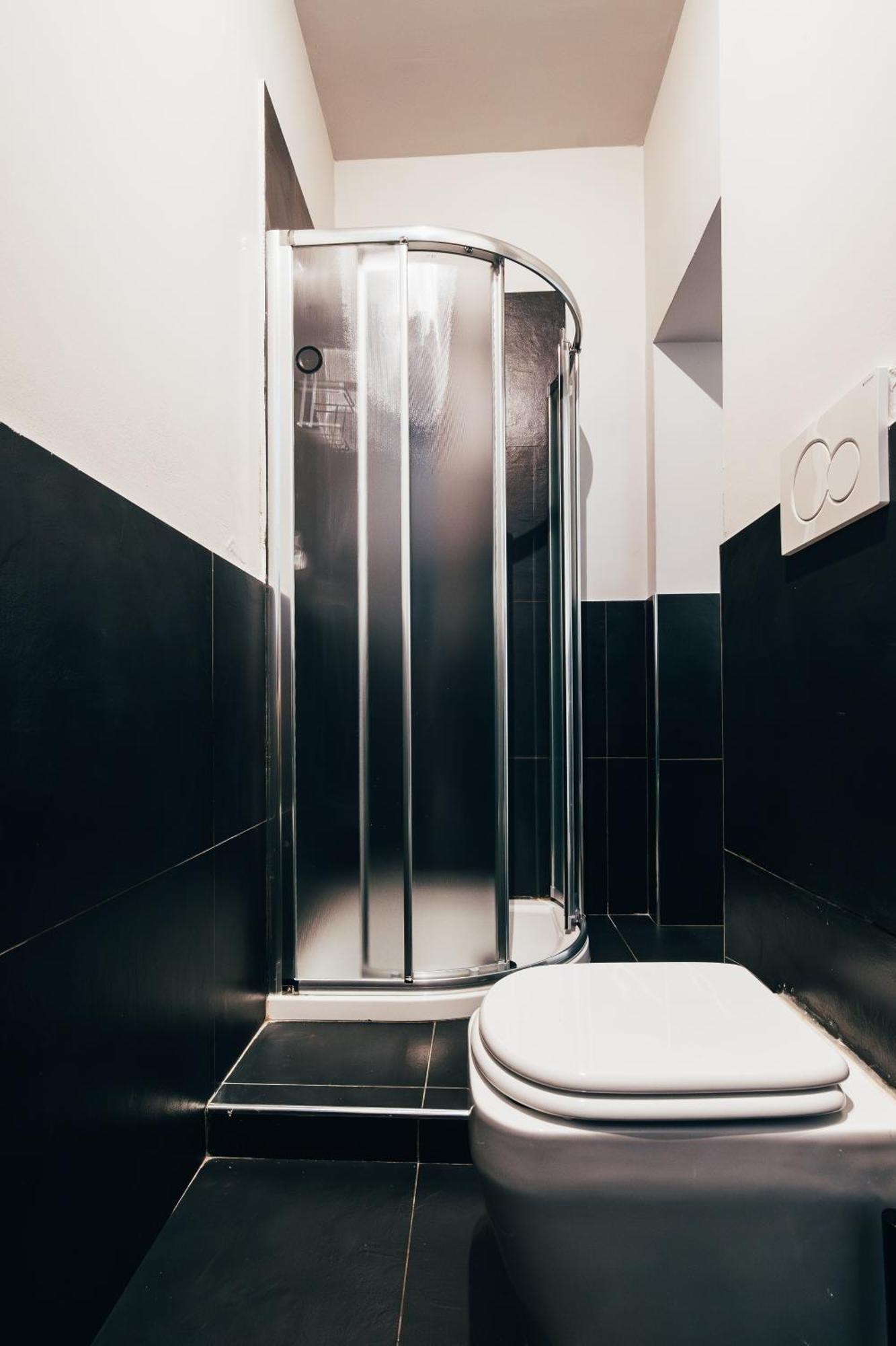 Bologna Suites - Private Bathroom Dış mekan fotoğraf